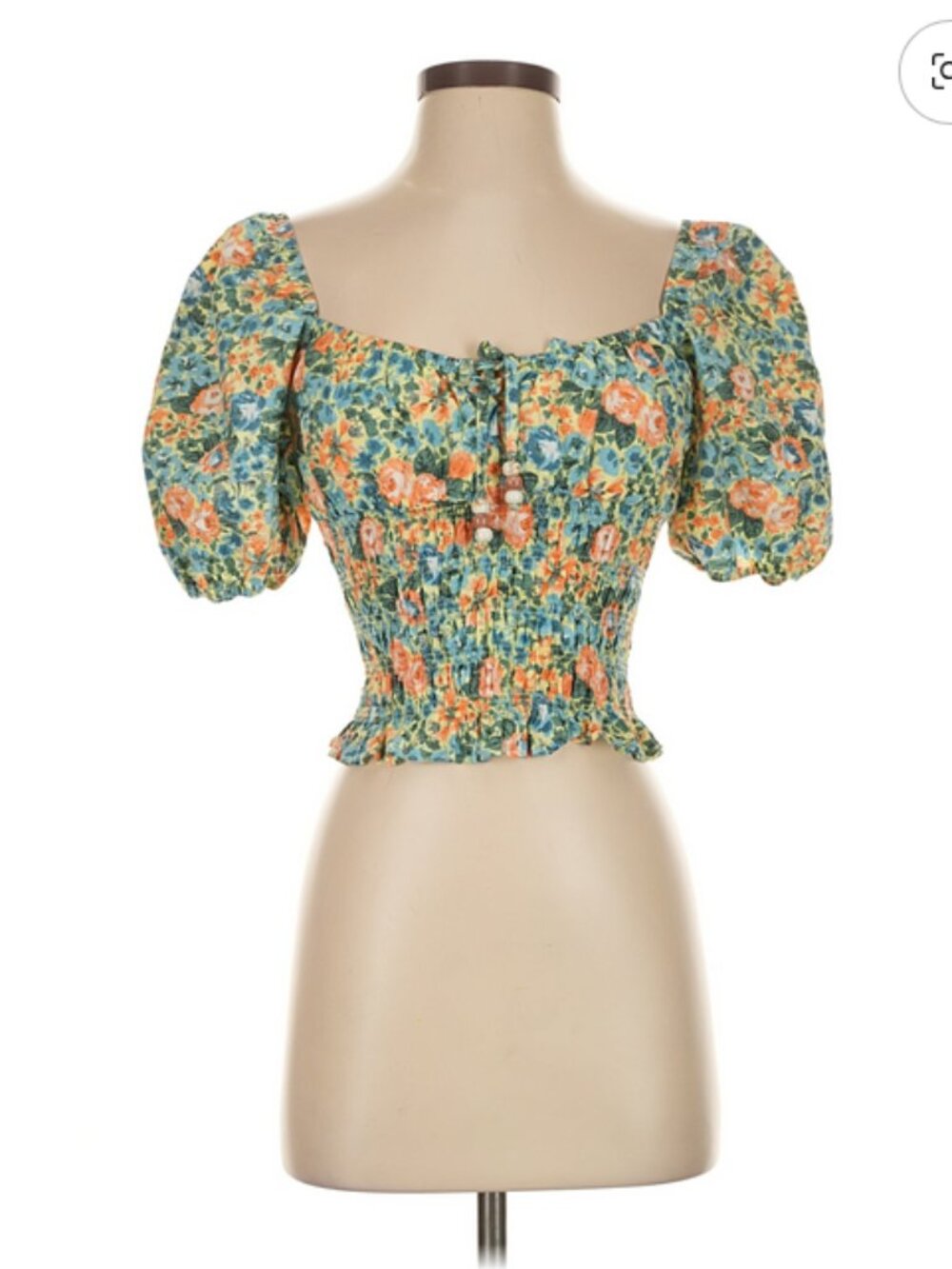 Heartloom Spring floral top with sweetheart neckline and puff sleeves